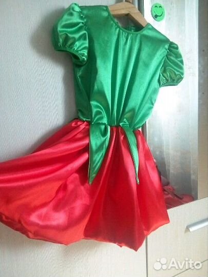 Платье норядное