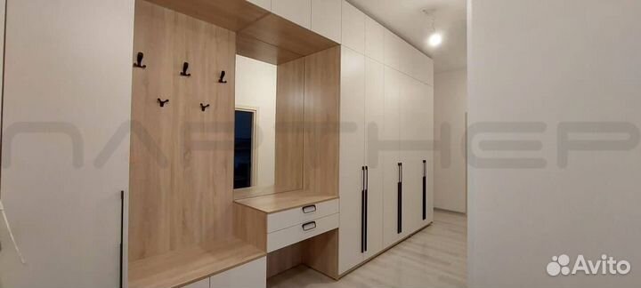 Шкаф прихожая на заказ