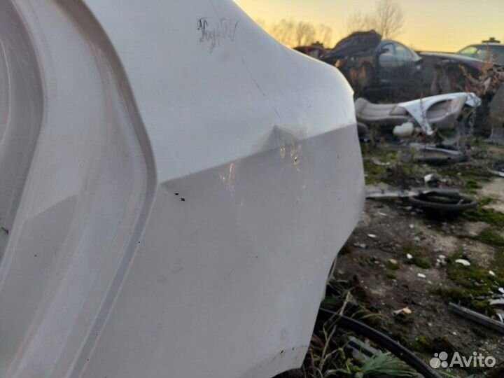 Крыло заднее левое Chevrolet Cobalt седан B15D2