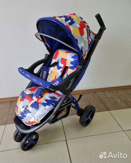 Прогулочная коляска