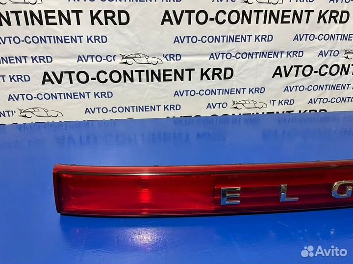 Стоп вставка Nissan Elgrand E51 VQ25