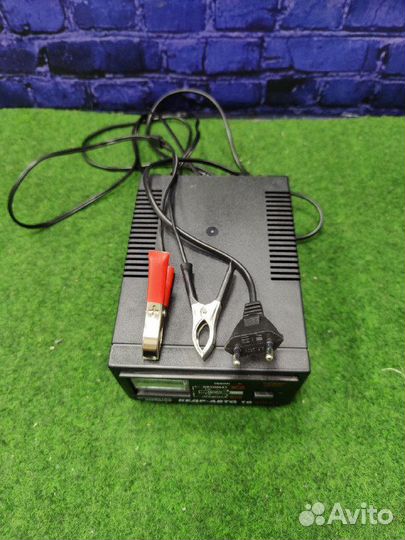 Мощное зарядное устройство для аккумулятора