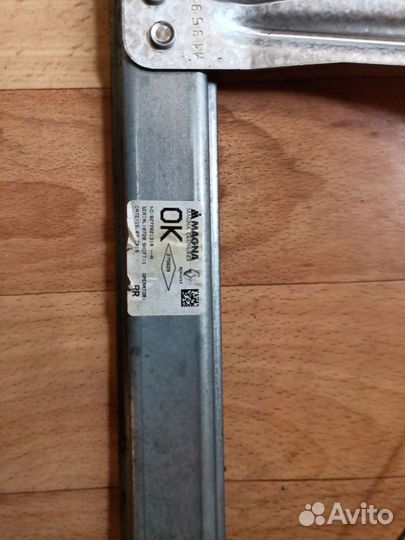 Стеклоподъемник задний правый Рено Логан Степвей