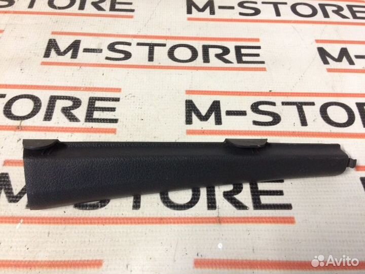 Обшивка стойки передняя правая Audi A6 C6/4F BDX