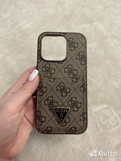 Чехол guess на iPhone 14 pro