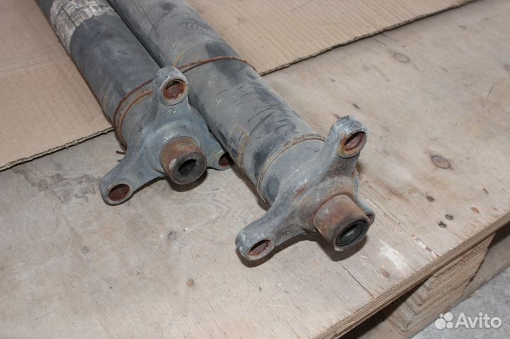 Карданный вал на Mercedes E-Class S210 W210 Wagon