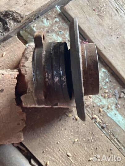 Задний ступичный подшипник бмв е39