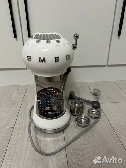 Кофеварка smeg