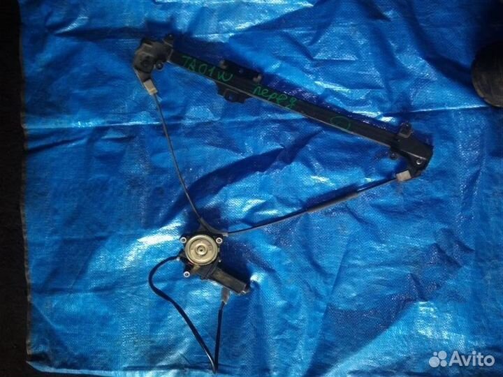 Стеклоподъемник передний левый Suzuki Escudo