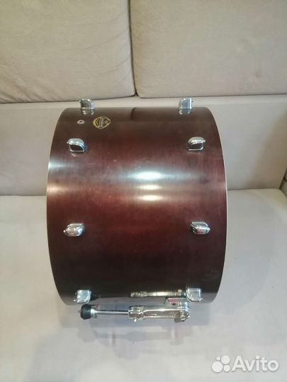 Бас барабан Tama Starclassic 24x16