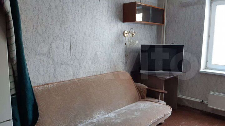 Комната 18,3 м² в 3-к., 2/10 эт.