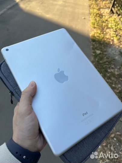 iPad 8 поколения 32gb