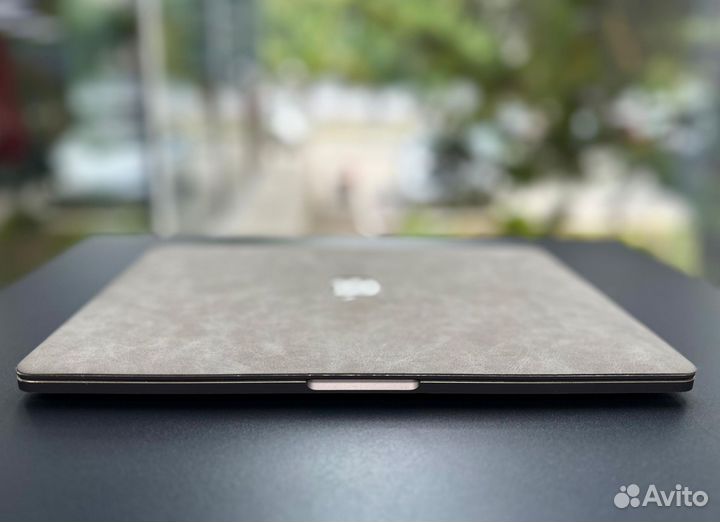 Apple MacBook Pro 13 2018 Touch bar i7 16/512