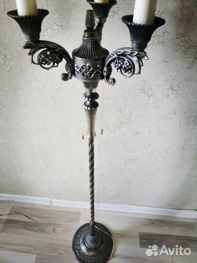 Торшер напольный