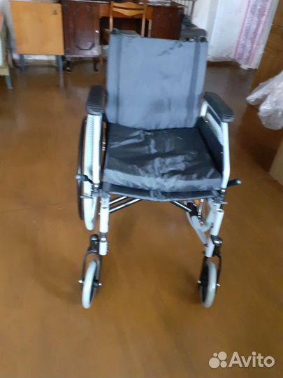 Коляска инвалидная 
