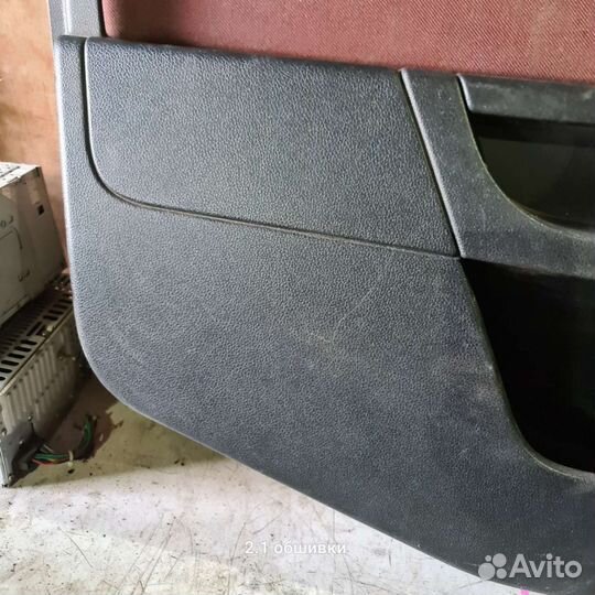 Обшивка двери передняя левая ford fiesta mk5