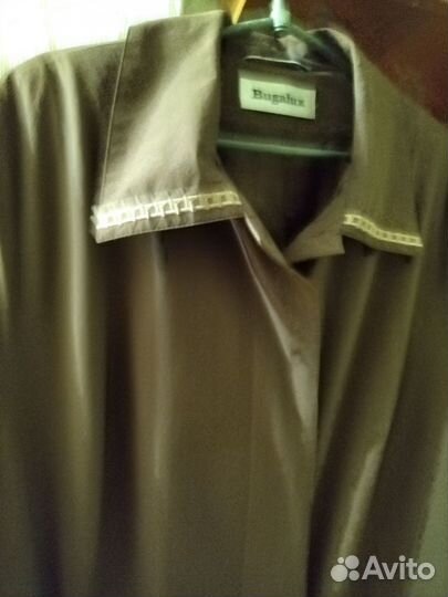 Плащ женский