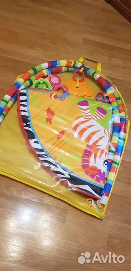 Развивающий коврик