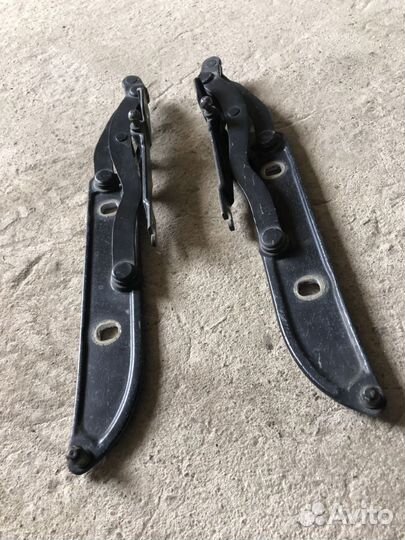 Петли багажника BMW E46