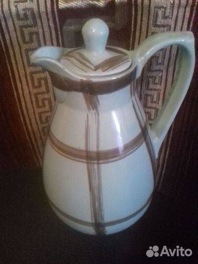 Кувшин с крышкой 