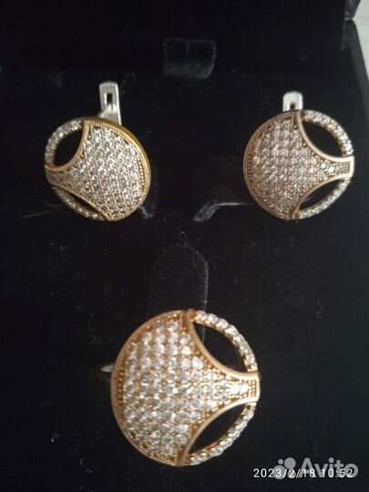 Серебряные серьги и перстень, комплект