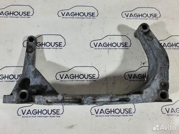 Кронштейн двигателя Volkswagen Passat B5 3B2 1.9
