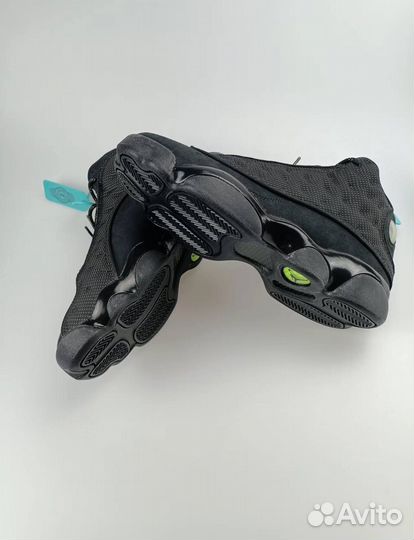 Nike air jordan 13 retro black cat