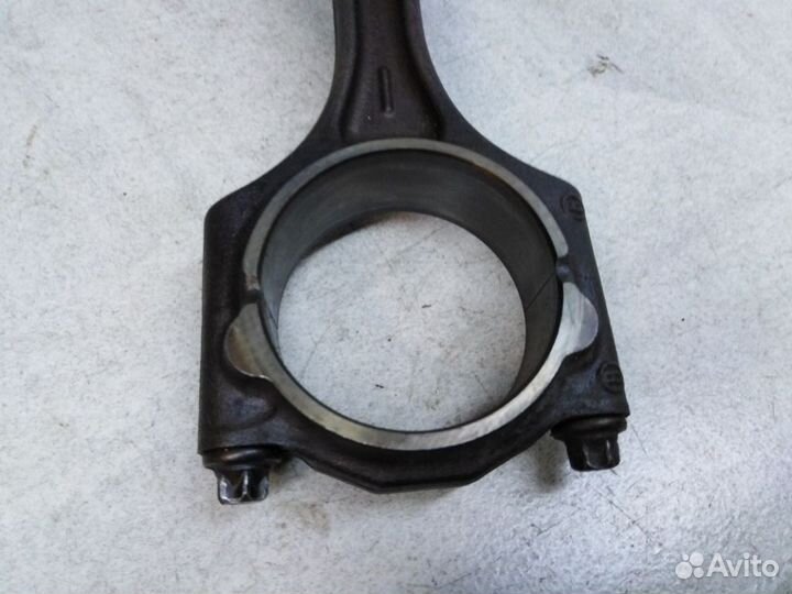 Поршень с шатуном 30750275