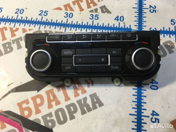 Фольксваген Гольф Блок управления климат-контролем