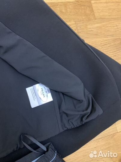 Костюм женский