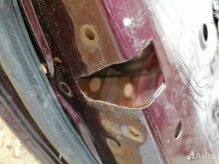 Дверь задняя левая Geely Emgrand EC 7