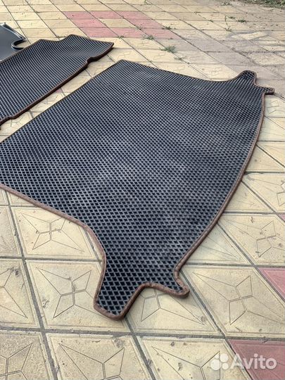 Накладки на ковролин ларгус