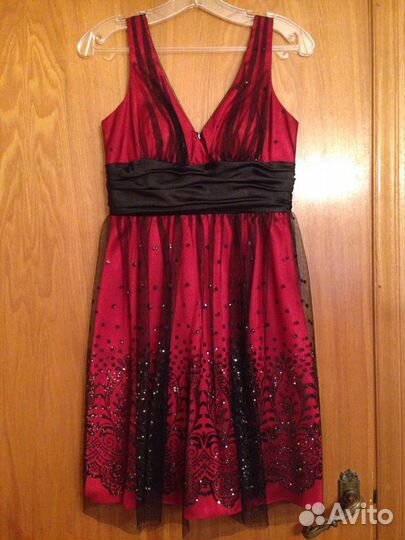 Вечернее платье