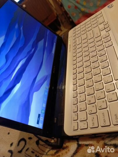 Ноутбук Sony vaio
