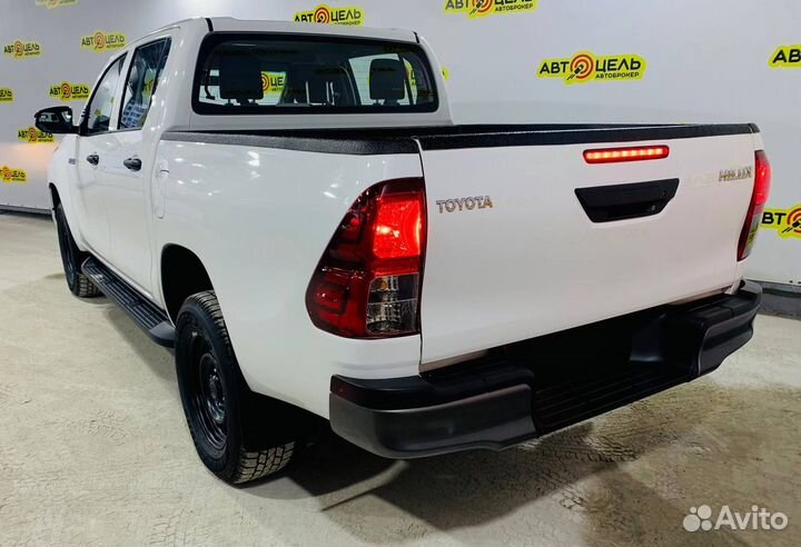Toyota Hilux 2.4 МТ, 2023, 10 км