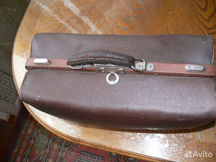 Саквояж доктора. Фабрика Бебеля