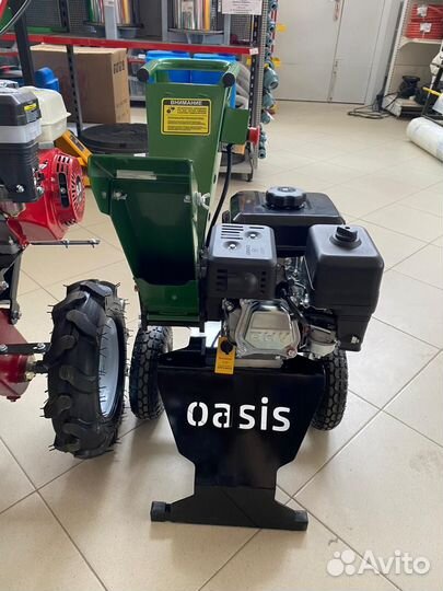 Бензиновый измельчитель Oasis