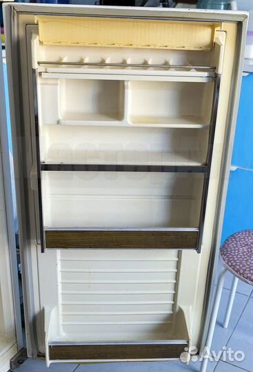 Холодильник 