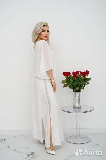 Продам костюм брючный из шифона р 50, 52, 54