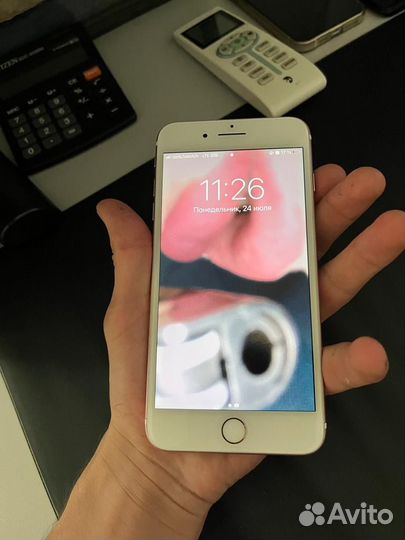 Телефон iPhone 7 plus
