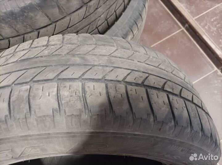 Goodyear Wrangler HP All Weather 235/65 R17 104V