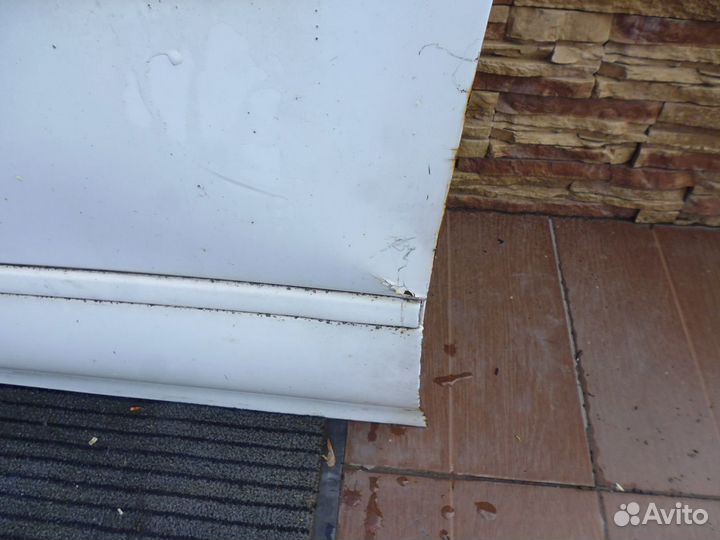 Тойота Карина 190 дверь передняя левая 1992-1998