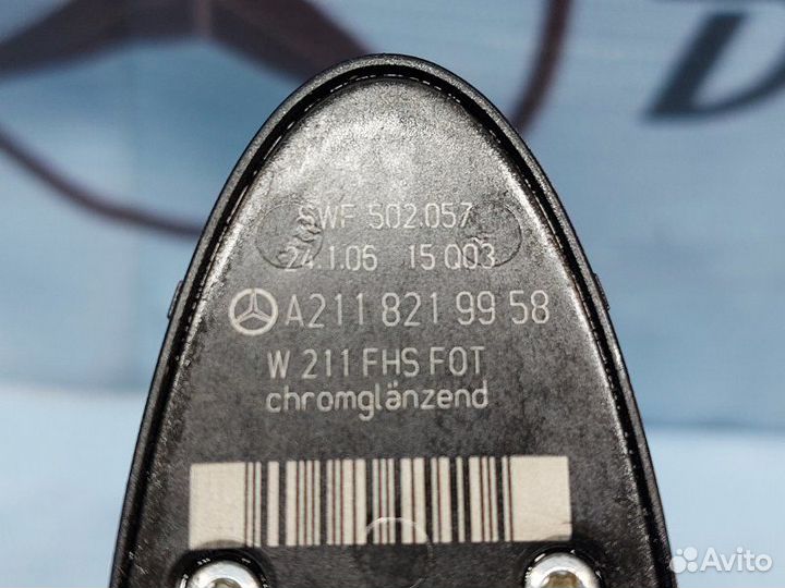 Кнопка стеклоподъемника задняя Mercedes-Benz