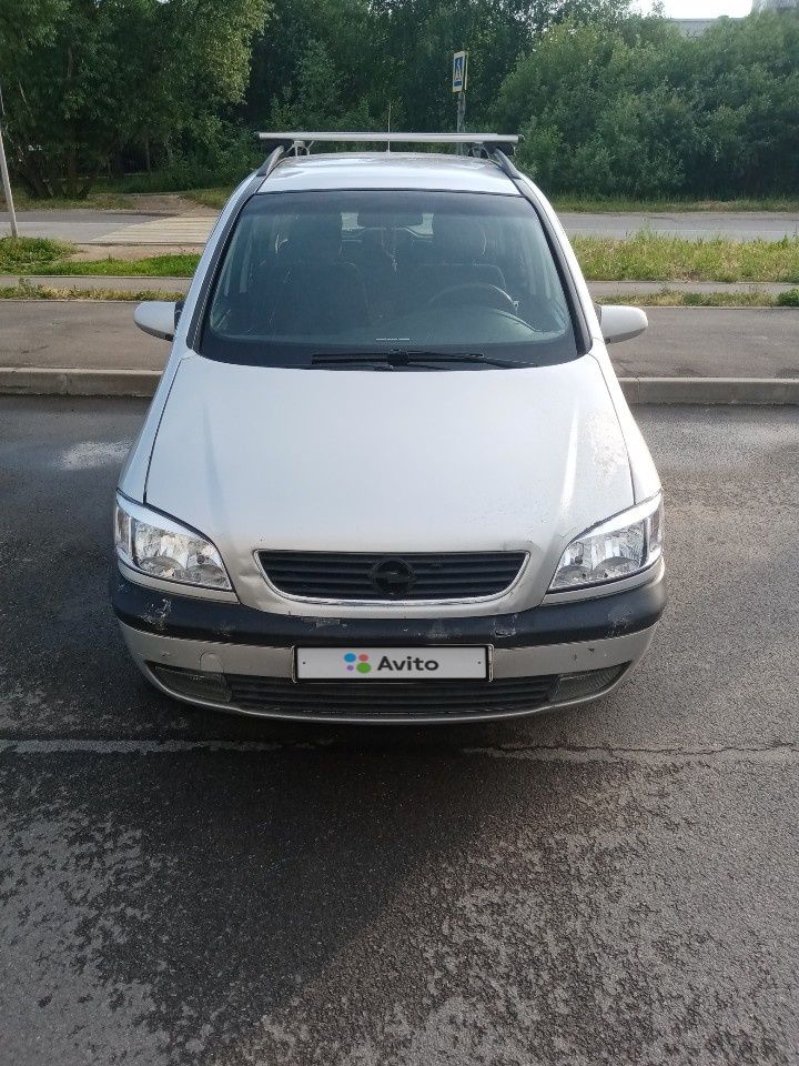 Opel Zafira: фото владельца