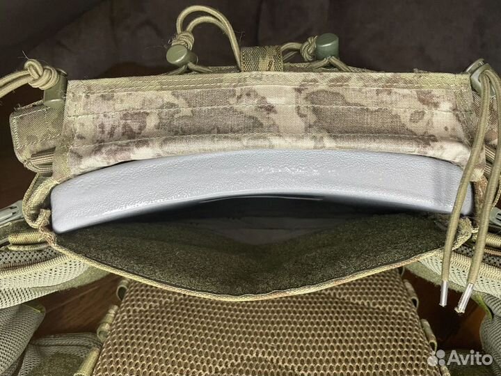 Бронежилет с подсумками