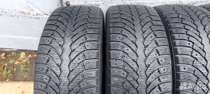 Pirelli Formula Ice 225/55 R18 102T