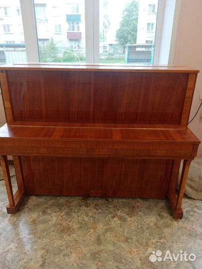 Продам фортепиано