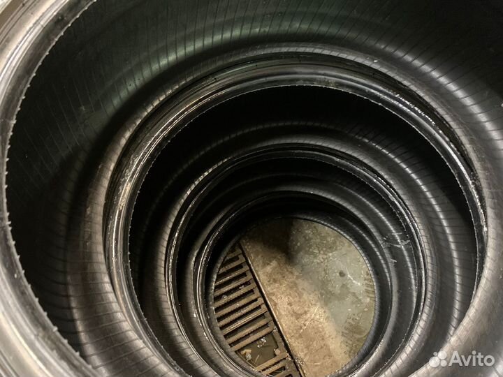 Bridgestone Blizzak LM-32 225/40 R18 92V