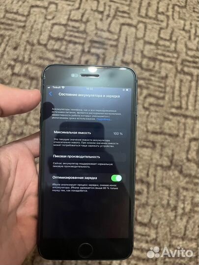 iPhone 8 Plus, 64 ГБ