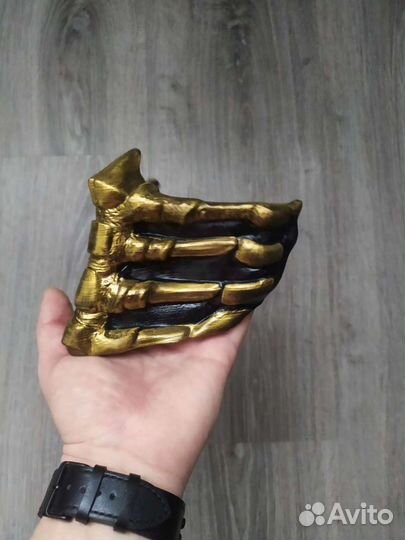 Маска скорпиона